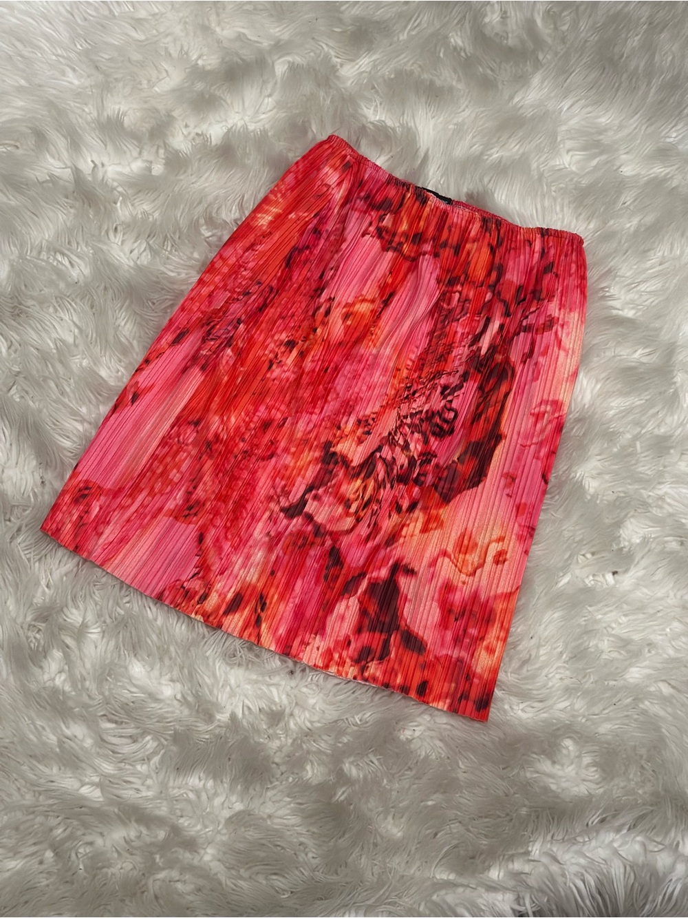 Bright Pink Floral Pleated Skirt